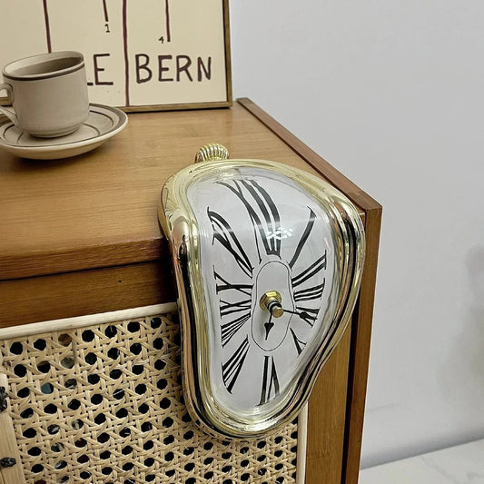 DALI Melting Clock - Verduranest