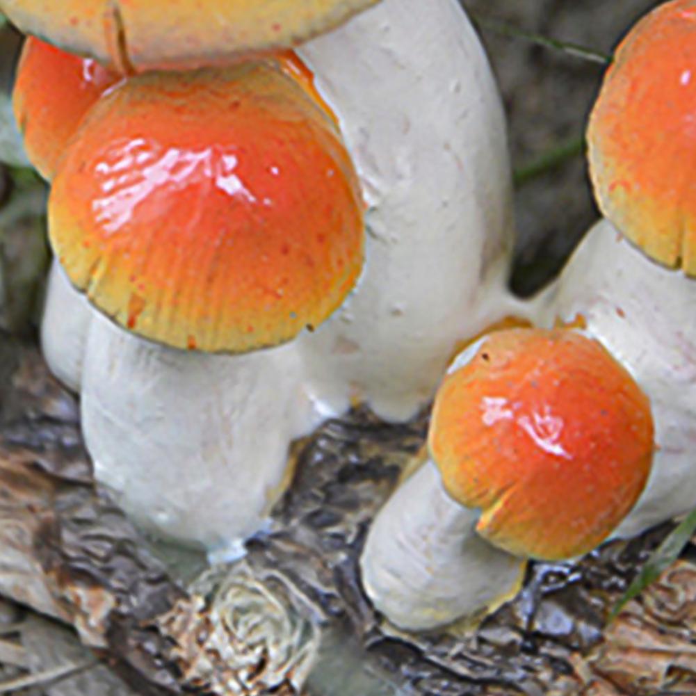 Good Garden Statue 13 Styles Garden Figurine Cute UV Resistant Lovely Mushroom Sculpture Garden Decor - Verduranest