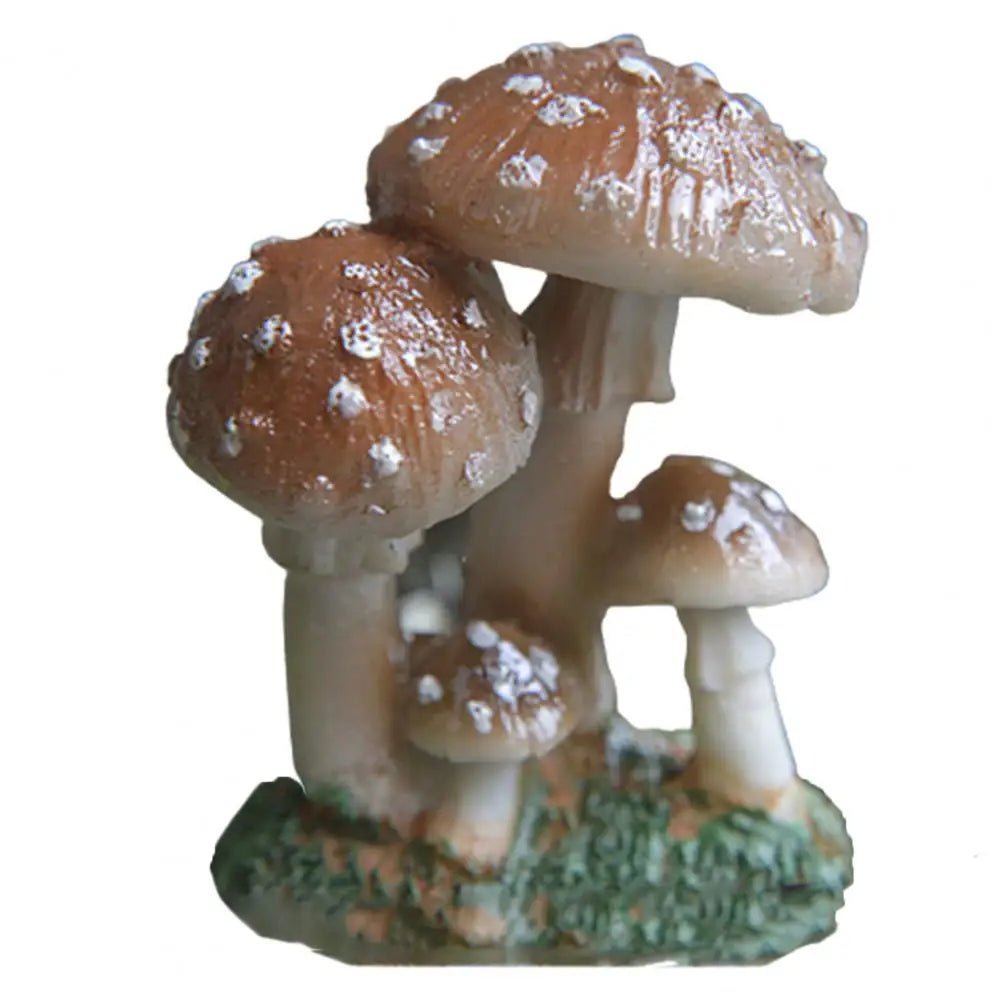 Good Garden Statue 13 Styles Garden Figurine Cute UV Resistant Lovely Mushroom Sculpture Garden Decor - Verduranest