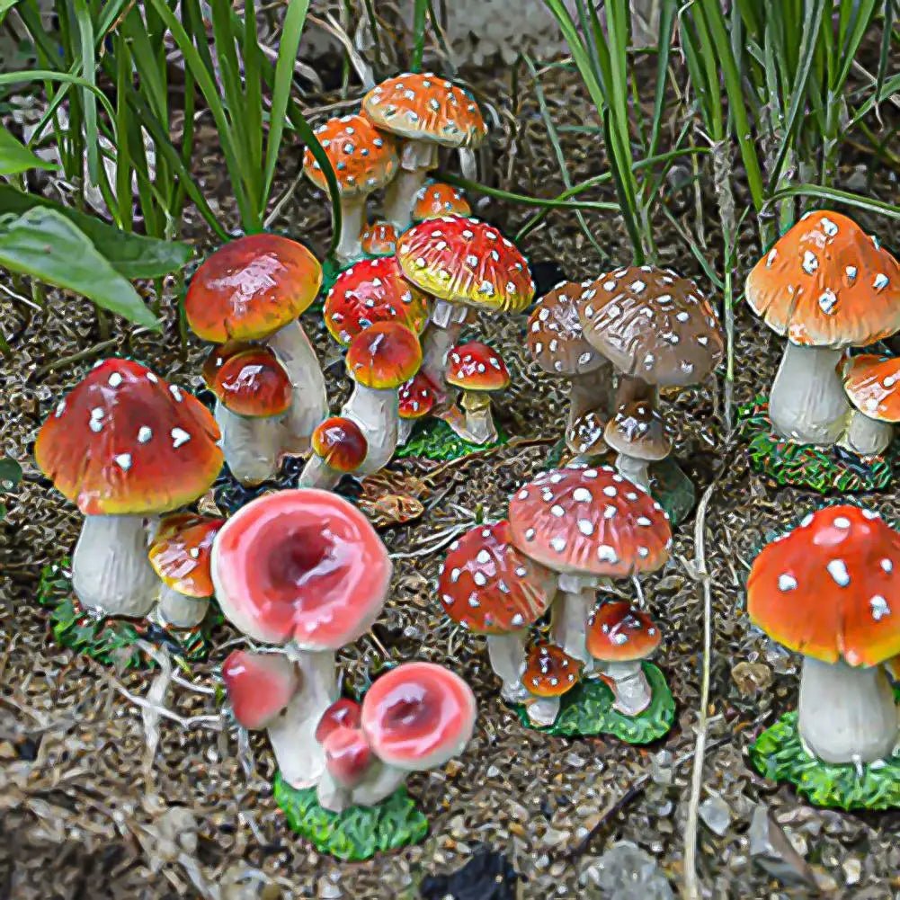 Good Garden Statue 13 Styles Garden Figurine Cute UV Resistant Lovely Mushroom Sculpture Garden Decor - Verduranest